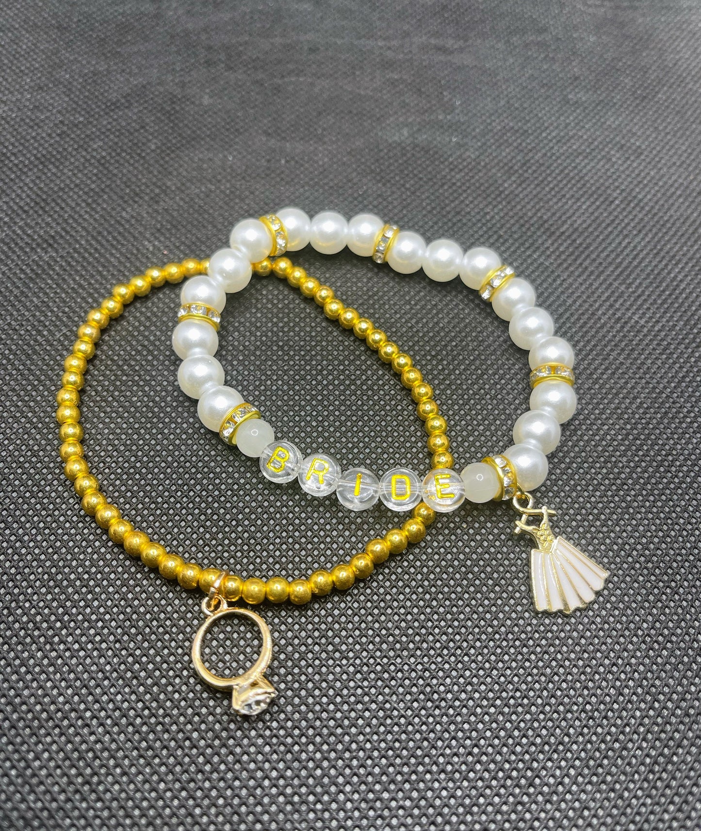 Personalized Wedding Party Beaded Pearl Bracelet | Bride, Mrs, Maid of Honor, matron of honor, Bridesmaid Bracelet